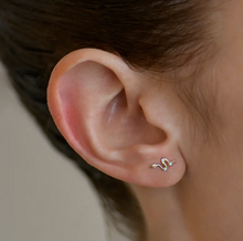 Load image into Gallery viewer, Anzie x Mel Soldera Snake Single Stud