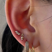 Load image into Gallery viewer, Tiny 3 Bead Flat Back Earring