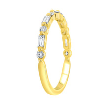 Load image into Gallery viewer, Baguette &amp; Round Diamond Band