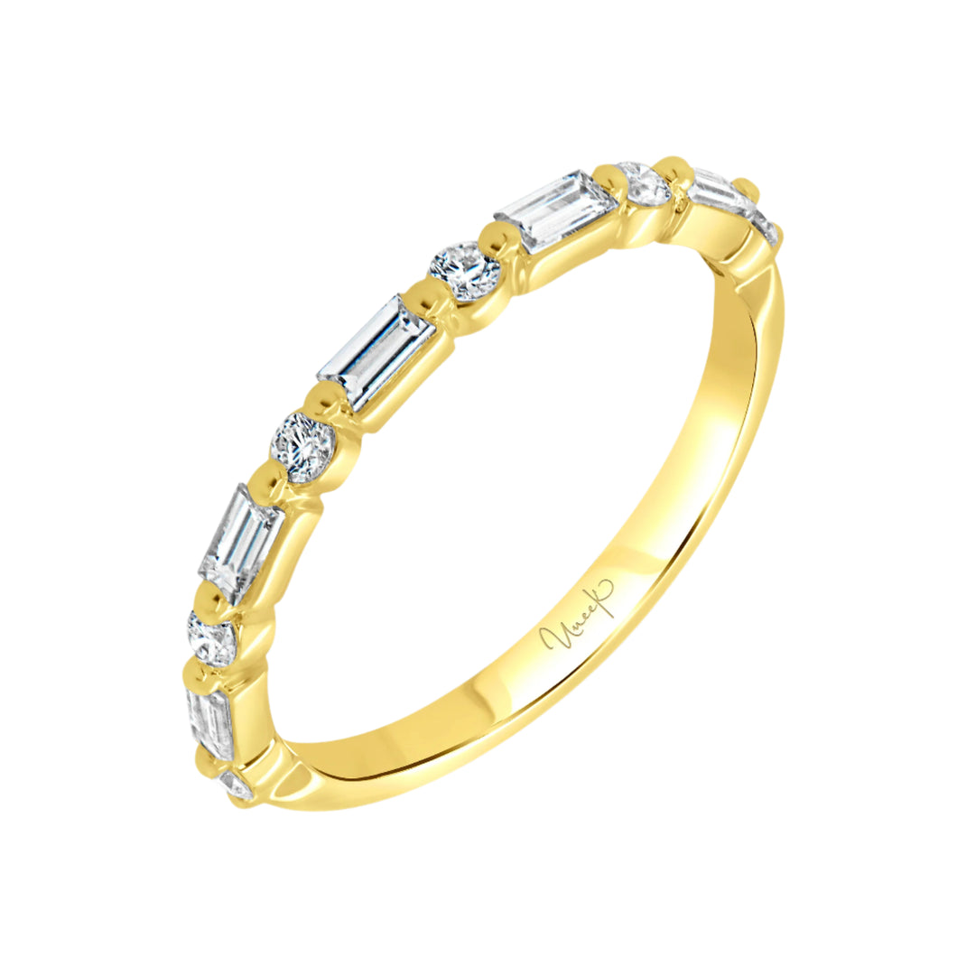 Baguette & Round Diamond Band