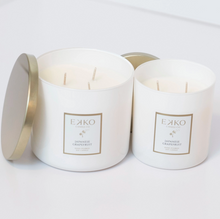 Load image into Gallery viewer, Japanese Grapefruit Double Wicked 9.5 oz Candle