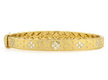 Load image into Gallery viewer, MOROCCAN THICK FLOWER BRUSHED Bangle