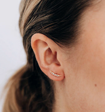 Load image into Gallery viewer, Anzie x Mel Soldera Deco Ear Crawler