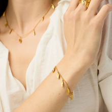 Load image into Gallery viewer, Willow Delicate Charm Bracelet