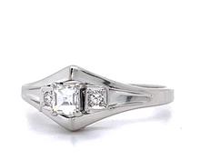 Load image into Gallery viewer, .21ct Emerald-cut Diamond Platinum Ring