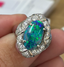 Load image into Gallery viewer, 3.08ct Australian Black Opal pLatinum Ring
