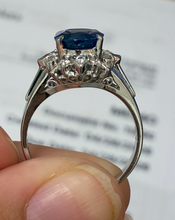Load image into Gallery viewer, 2.95ct Oval No Heat Sapphire Platinum Ring