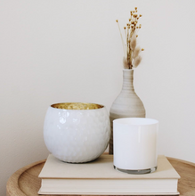 Load image into Gallery viewer, White and Gold Candle Holder