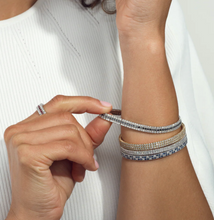 Load image into Gallery viewer, 3 Row Diamond Stretch Bracelet